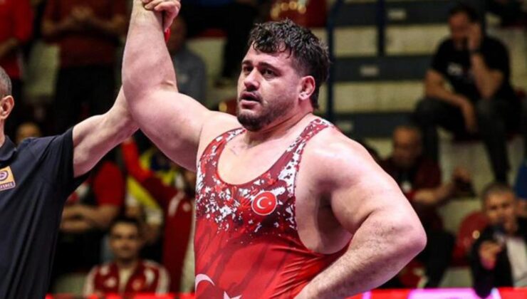 Rıza Kayaalp, 13. kez Avrupa şampiyonu olarak dünya rekoru kırdı!