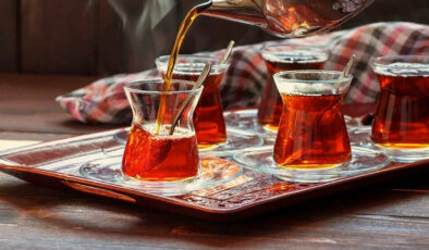 Çay tiryakilerinin bilmediği tehlikeler